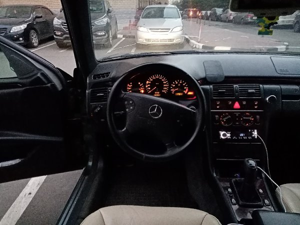 Продам W210. 1997г 2.3 на механике В машину вложено куча средств, времени и сил. Не гнилой. Техника ... - 8