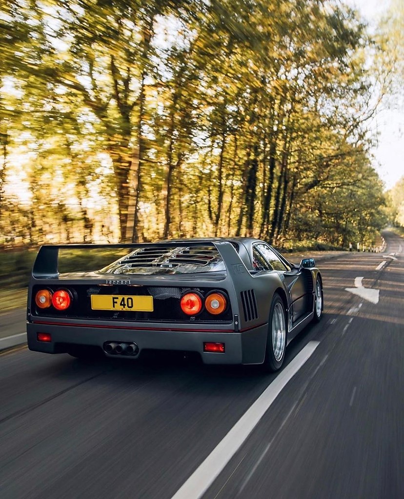 #Ferrari@autocult #F40@autocult - 2