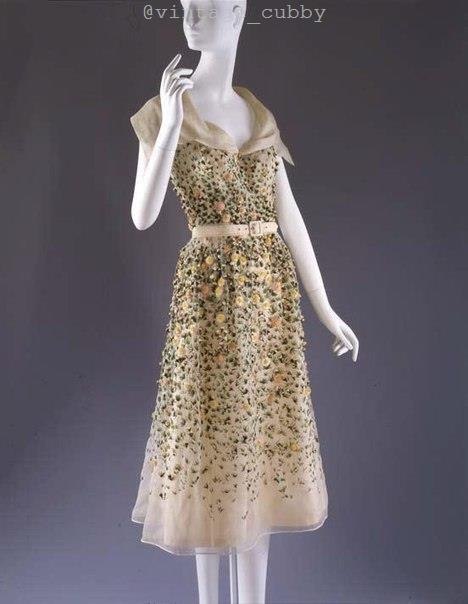 ae Christian Dior. Vilmiron ea/eo 1952 .