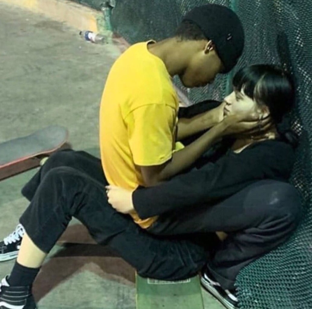 Стоило лишь ей написать первой и понеслось... - 4