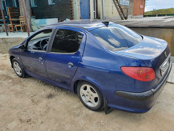 .. .Peugeot 206 sedan 98.000 ..2007 , 1.4  75 ..-,   . ... - 3