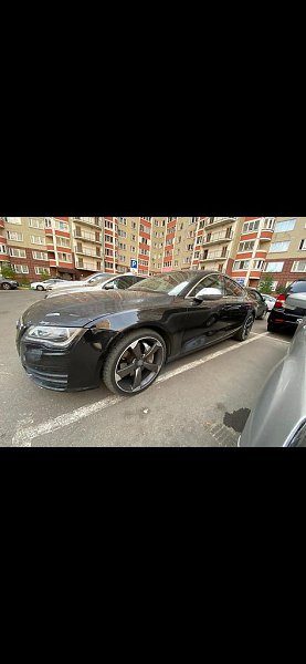 Г. Москва. Продам Ауди А7 2010 мотор 3.литра 300 кобыл года по техники все супер по кузову нужно ...