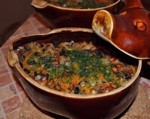 ТОП-9 ВКУСНЕЙШИХ БЛЮД С ГРЕЧКОЙ. 1. Гречка-по купечески ИНГРЕДИЕНТЫ: 300-400 гр. мяса 1 стакан ... - 4
