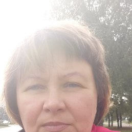 Lilija, 52, 