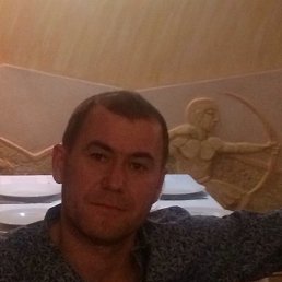 Anatoliy, 45, 