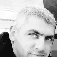 artur, 42 , 