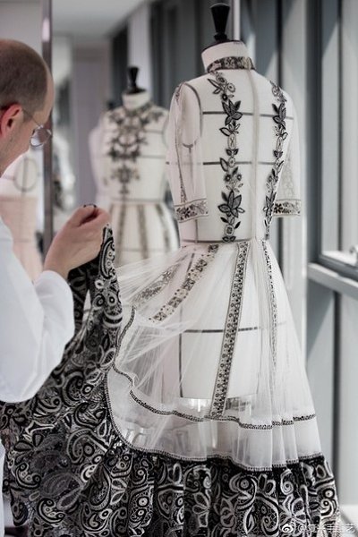 #коллекции@sewing_school.Круизная коллекция Dior 2019© Кройка и шитьё - 2