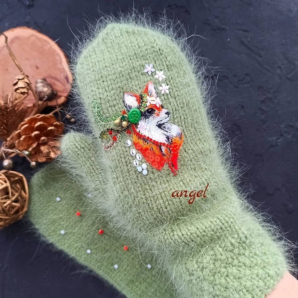     angel_brooch.   ! - 7