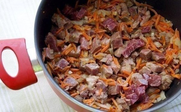 Картошечка, тушенная с мясом (как в д/садике). Вам потребуется: Говядина - 400-600 гр Чищеный ... - 3
