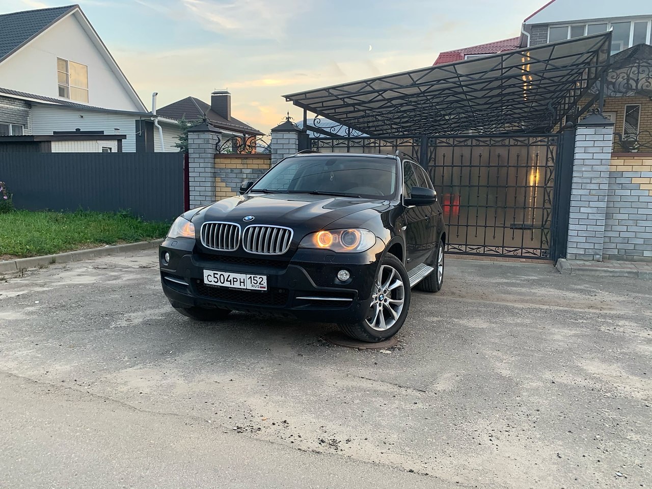 . .  BMW X5, 785.     . o po e a, ... - 2