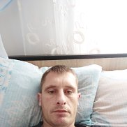 Andrii, 40 , 