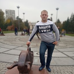 ���������, ������, 32 ����