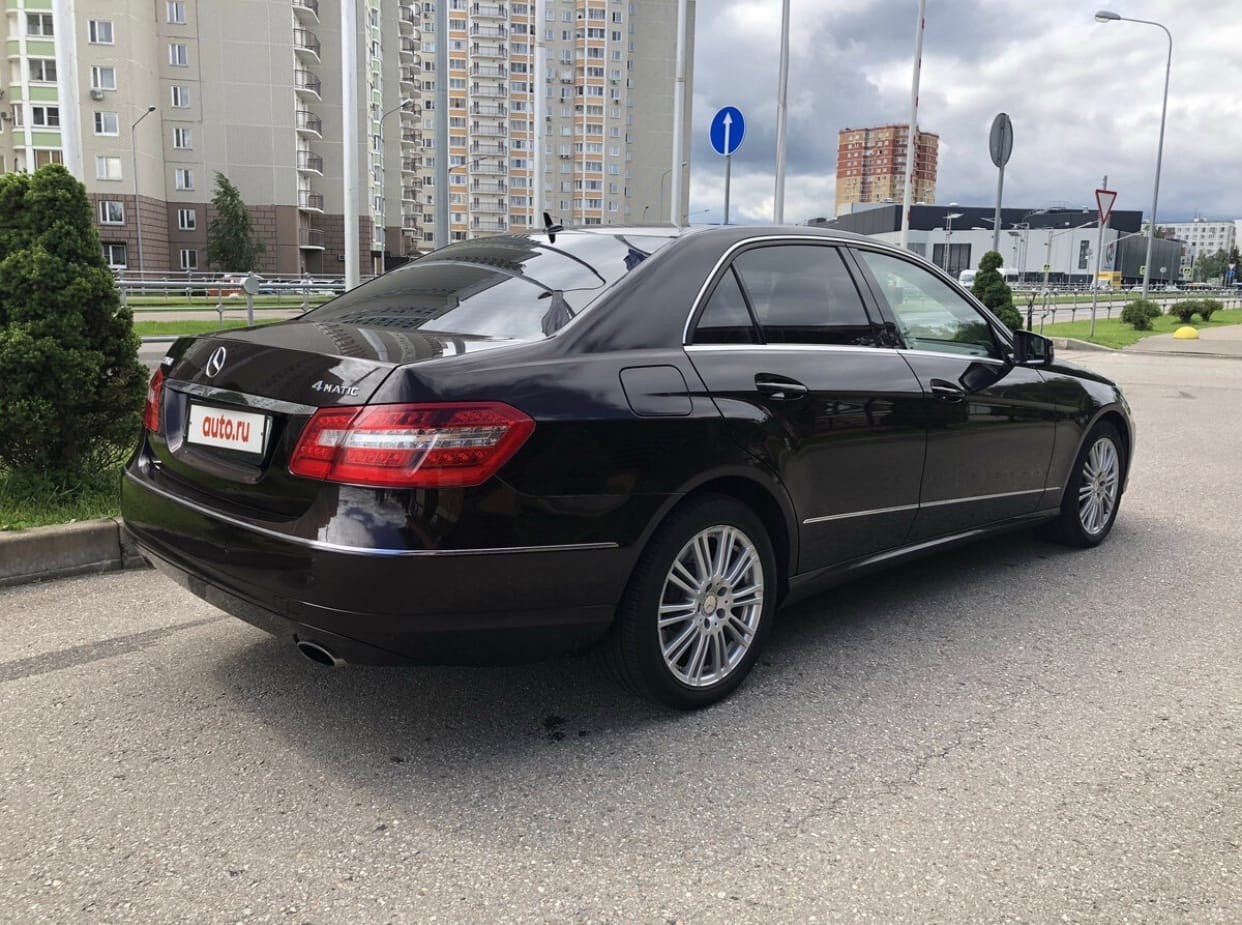  https://fotostrana.ru/away?to=/sl/35J3 E350 4MATIC (272 )  109 000 2009  870 000 ... - 3