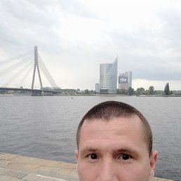 Ildar, 38, 