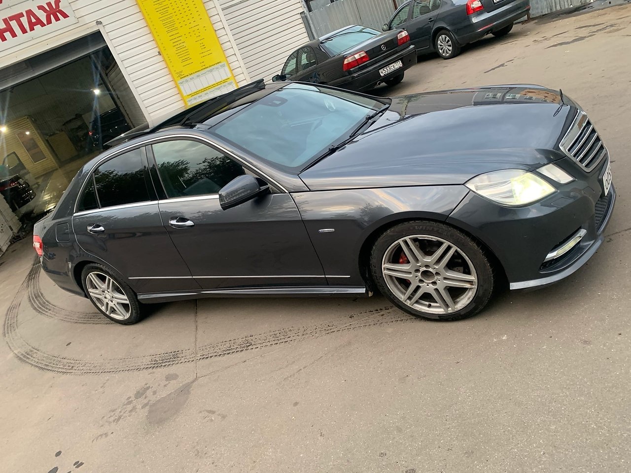 Mercedes-Benz E350 w212 3.5 v6 306/ 2011 .: 140.800   : 1 ... - 3