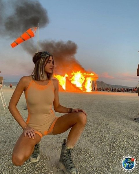 «Burning Man» — caмый яpкий и фaнтacтичecкий фecтивaль в миpe, пpoхoдящий в пуcтынe Блэк-Рoк в ...