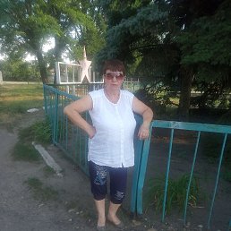 Нина, 61, Беловодск