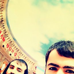 H I Zr, ������, 35 ���