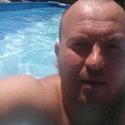 ������, ������, 44 ����