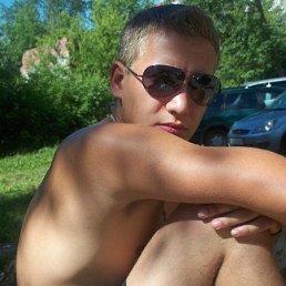 Aleksandr, , 33 