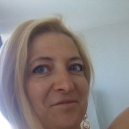 Nadiya, 48, 