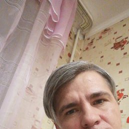 Denis, 41 , 