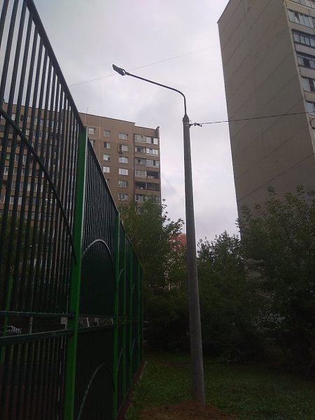 Двор на улице Горького 16А давно нуждался в освещении на детской и спортивной площадке. Благодаря ... - 3