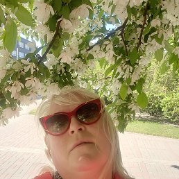 Inna, 49, 