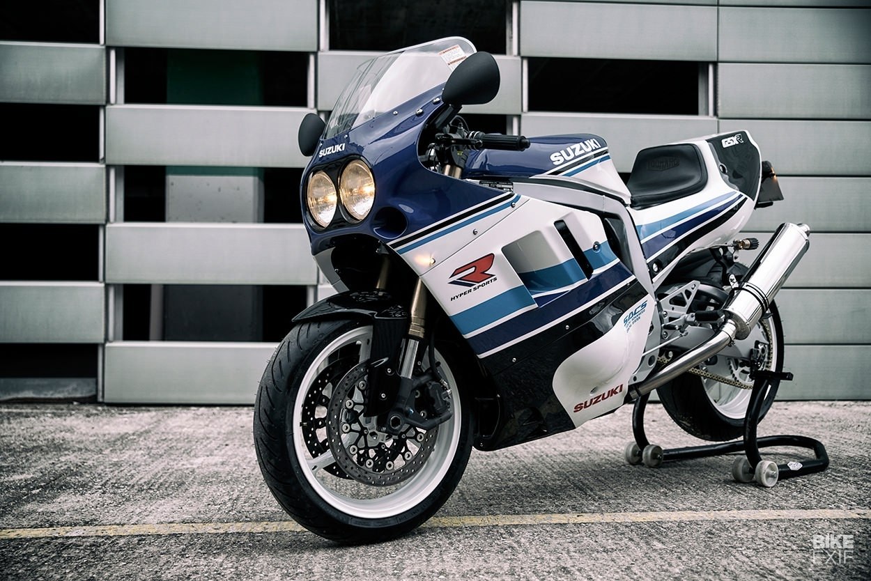 #Suzuki@autocult - #FYSMmoto - 2