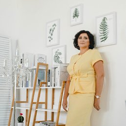 Elena, , 60 
