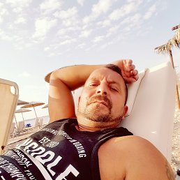 Zlatko, 33, 