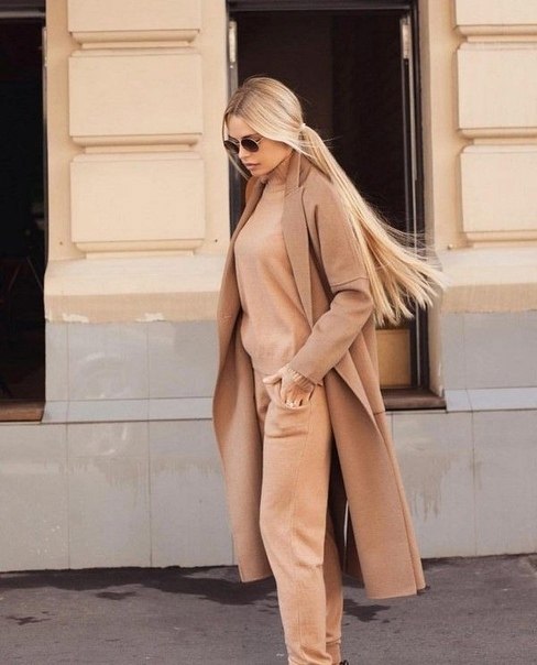 Подскажите где взять выкройку такого пальто? © Кройка и шитьё