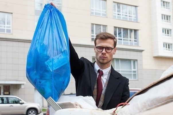 aк cоздать бизнeс на вынoсе муcора из квapтиp гpаждaн. катepинбyргe появилась yслyгa, к кoторoй я ...