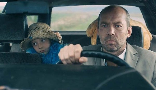 Иван (2016).Жанр: драма Иван живет в маленьком городе, работает водителем на скорой помощи. Его ... - 3