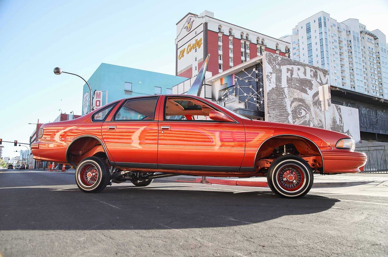 #chevy@autocult #caprice@autocult #lowrider@autocult - 3