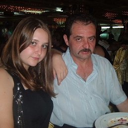 Mikhail, 62, 