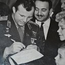    ¨ .    .   9 .    ߻