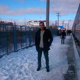 Dima, 45 , 