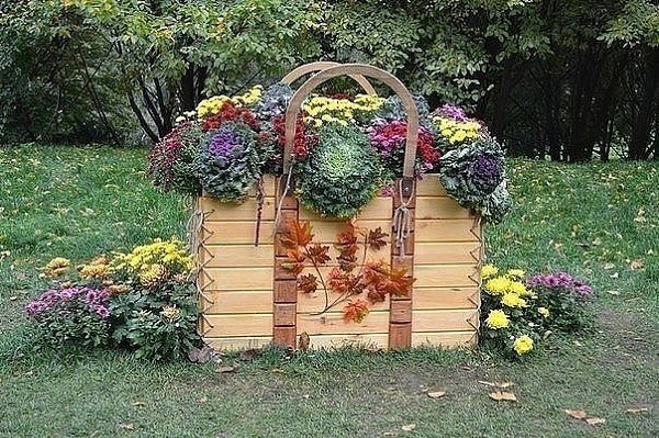 Идеи маленьких клумб. Какая из цветочных композиций наиболее удачная?  - 4