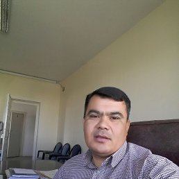 Maks, 42, 