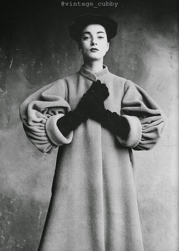 Cristbal Balenciaga, 1940-50-e . - 2