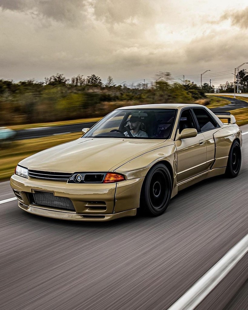 #Nissan@autocult - 4