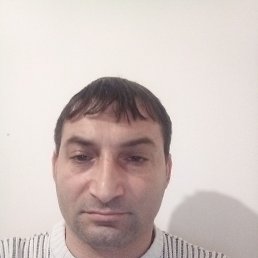 Vladimir, 37, 