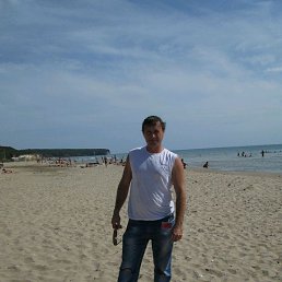 Sergei, 50, 