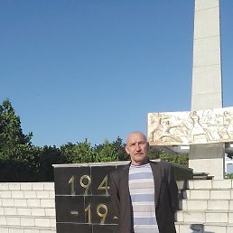 Олег, 57, Знаменка