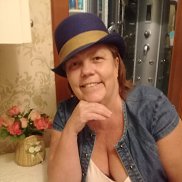 Galina, 61 , 