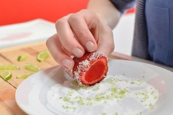 #_@made_in_hand.   - 8