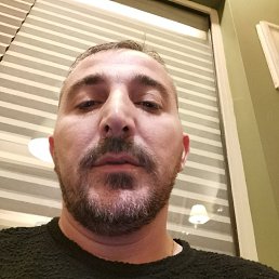 Dima, 41, 