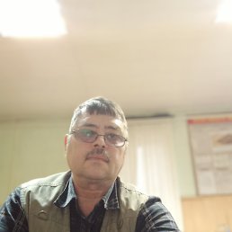 Maikl, , 66 