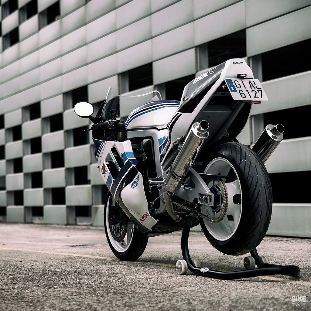 #Suzuki@autocult - #FYSMmoto - 7